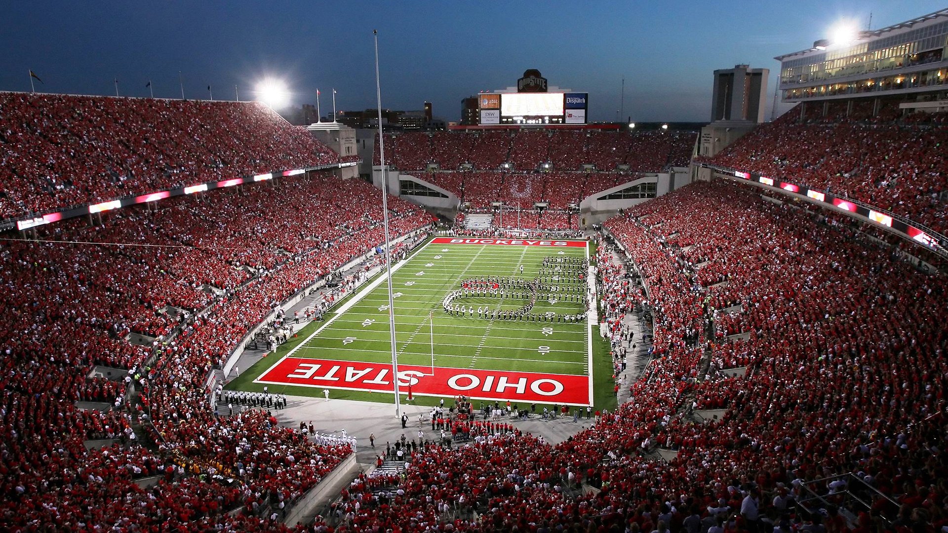 《亚洲电竞崛起：多国战队实况直击》，亚洲电竞项目